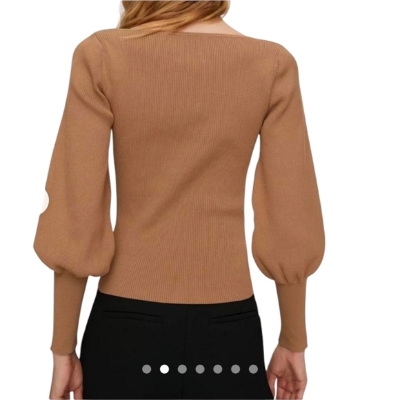 Babaton Constant Carmel Gideon Sculpt Sweater Size M - Picture 9 of 9